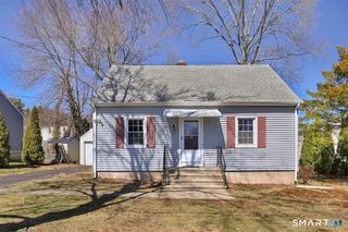 57 Vineyard Road, North Haven, CT 06473