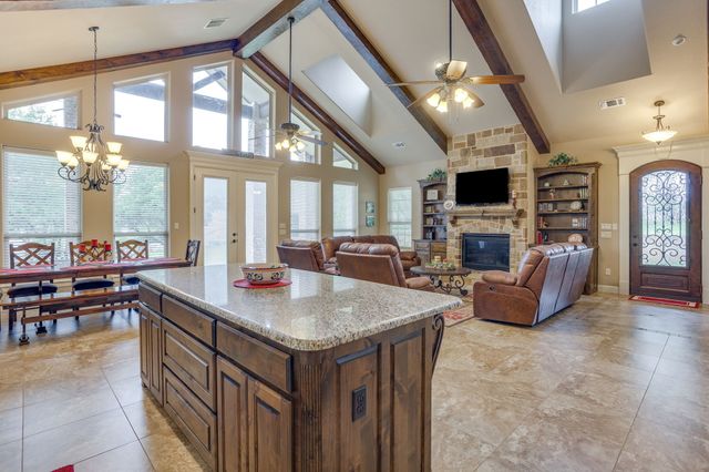 6417 Beacon Vista Circle, Granbury, TX 76049
