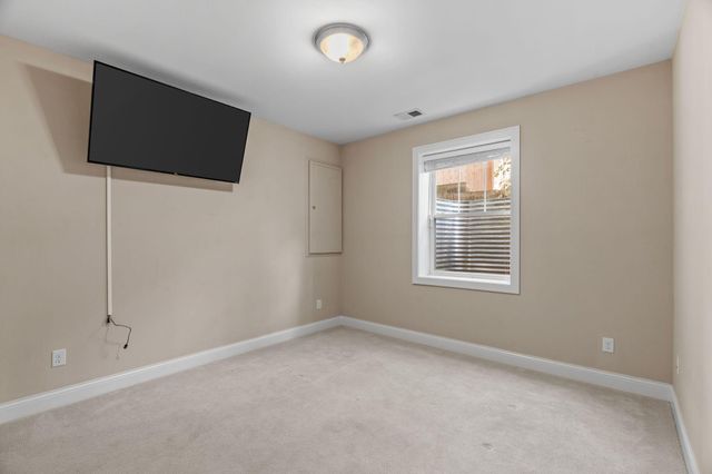 4516 Chowen Avenue S, Minneapolis, MN 55410