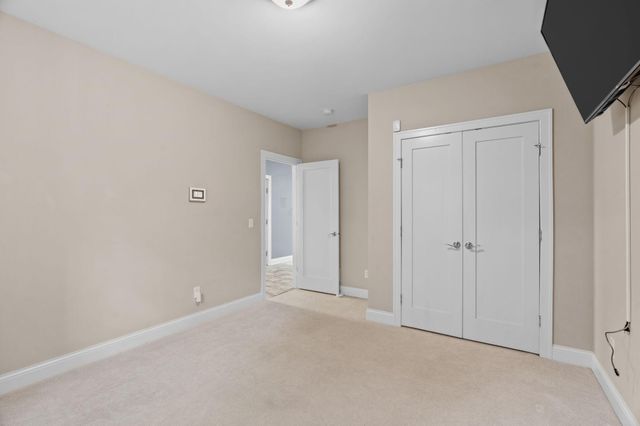 4516 Chowen Avenue S, Minneapolis, MN 55410