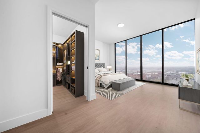 144 Oakes Street SW 2002, Grand Rapids, MI 49503