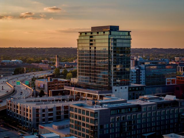 144 Oakes Street SW 2002, Grand Rapids, MI 49503