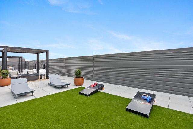 144 Oakes Street SW 2002, Grand Rapids, MI 49503