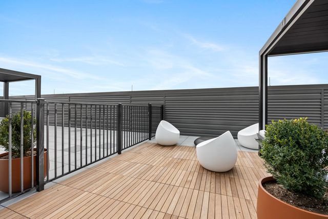 144 Oakes Street SW 2002, Grand Rapids, MI 49503