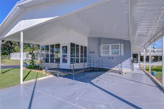 3210 MOONLIGHT STREET, Wesley Chapel, FL 33543