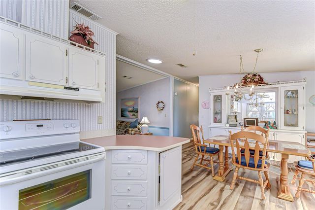 3210 MOONLIGHT STREET, Wesley Chapel, FL 33543