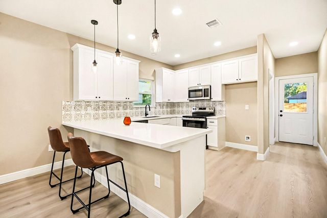 2008 Bellview Street, La Marque, TX 77568