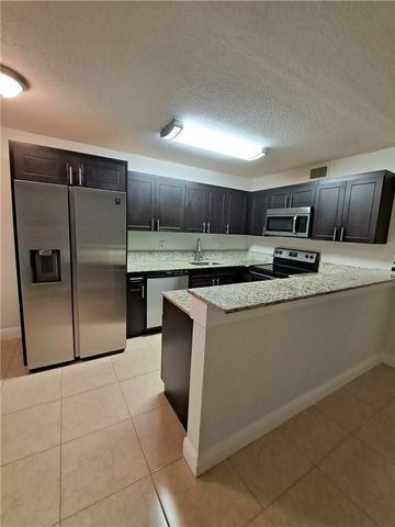 9838 Nob Hill Court 9838, Sunrise, FL 33351