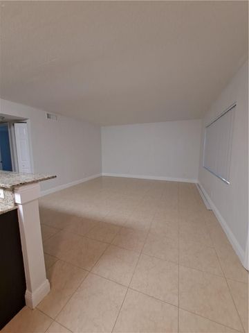 9838 Nob Hill Court 9838, Sunrise, FL 33351