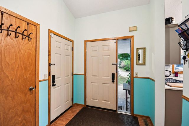 649 Concord Drive, Chaska, MN 55318