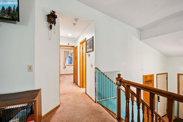 649 Concord Drive, Chaska, MN 55318