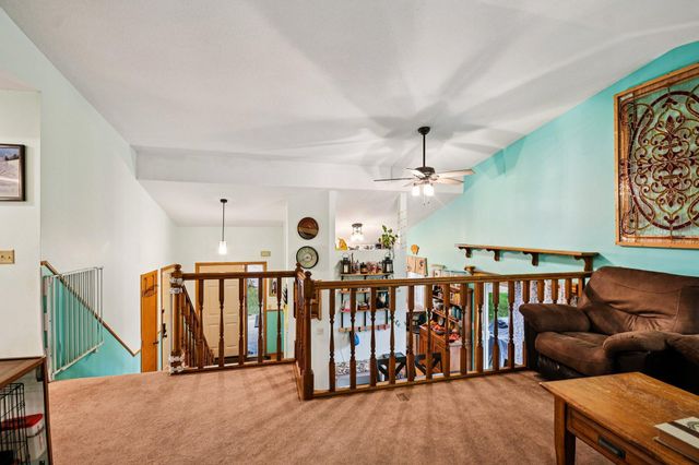 649 Concord Drive, Chaska, MN 55318