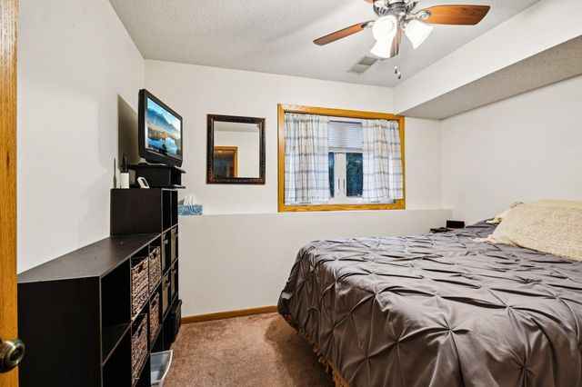 649 Concord Drive, Chaska, MN 55318