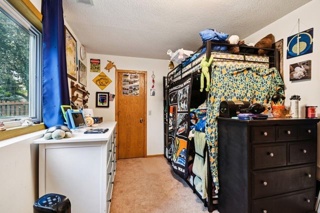 649 Concord Drive, Chaska, MN 55318