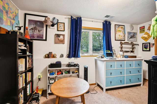 649 Concord Drive, Chaska, MN 55318