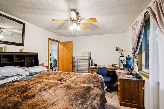 649 Concord Drive, Chaska, MN 55318