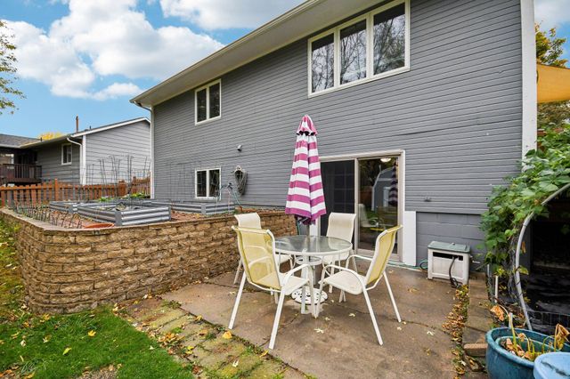 649 Concord Drive, Chaska, MN 55318