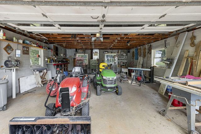 6561 W Johnson Road, La Porte, IN 46350