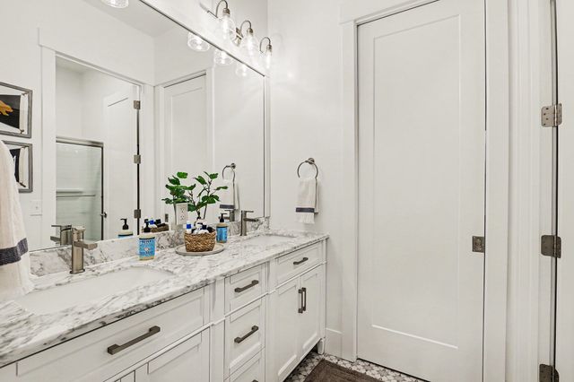 15102 Steve's Drive, Grand Haven Twp, MI 49417