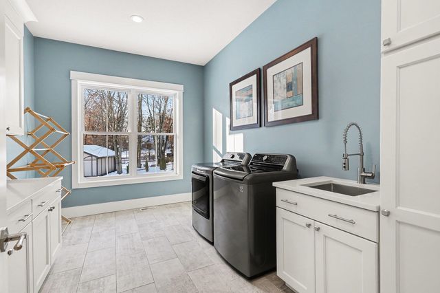 15102 Steve's Drive, Grand Haven Twp, MI 49417