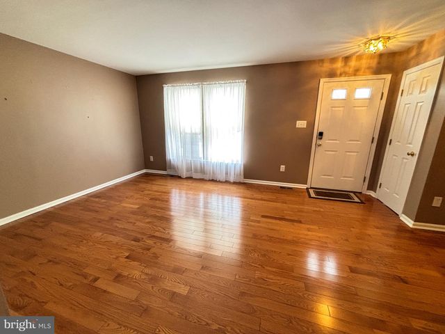 606 SANGREAL CT, Mantua, NJ 08051