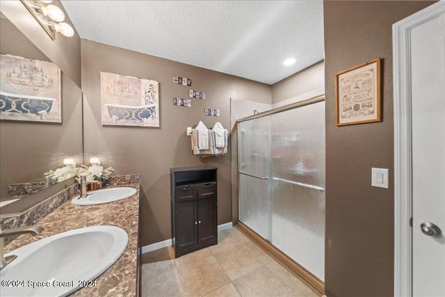 319 Moray Drive SW, Palm Bay, FL 32908