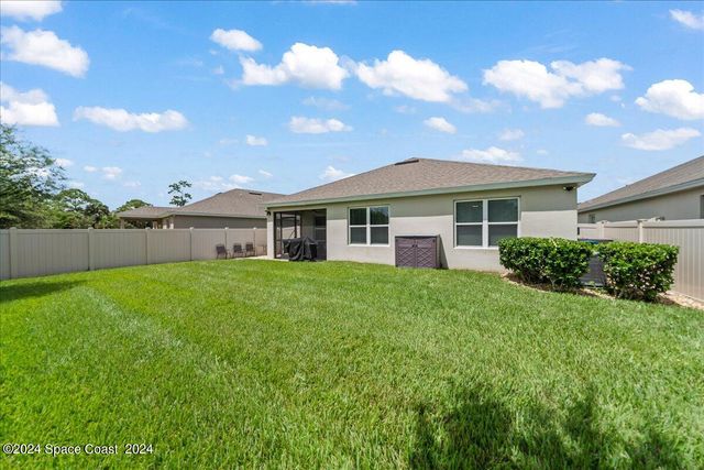 319 Moray Drive SW, Palm Bay, FL 32908