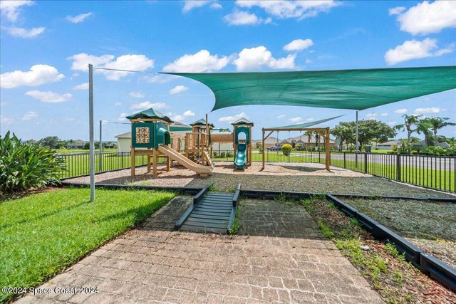 319 Moray Drive SW, Palm Bay, FL 32908