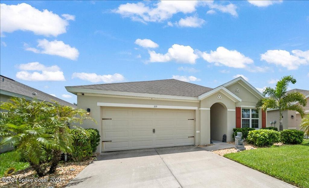 319 Moray Drive SW, Palm Bay, FL 32908
