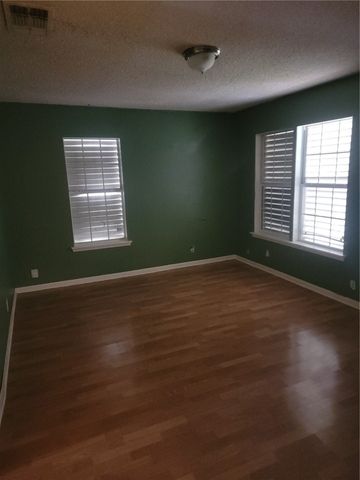 1457 14th St, Corpus Christi, TX 78404