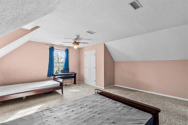 1116 Pinoak Road, Greensboro, NC 27455