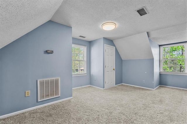 1116 Pinoak Road, Greensboro, NC 27455