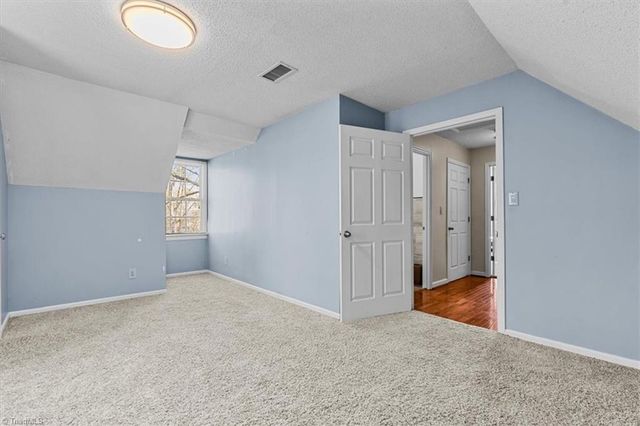 1116 Pinoak Road, Greensboro, NC 27455