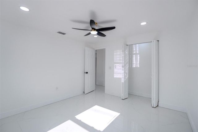 9407 N 12TH STREET, Tampa, FL 33612