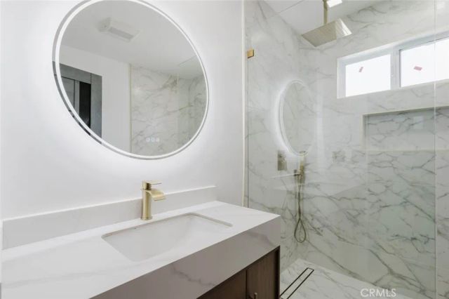 7039 Wortser Avenue, North Hollywood, CA 91605