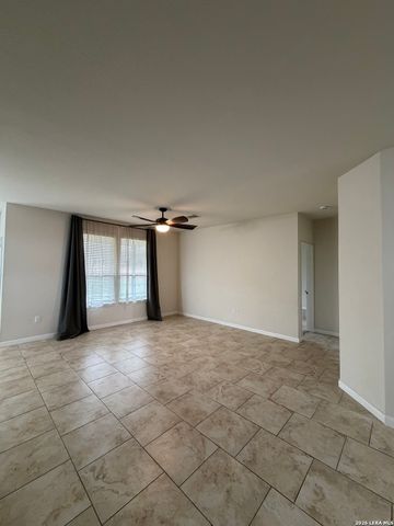 365 ORION DR, New Braunfels, TX 78130