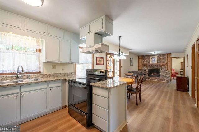 3648 Calumet Road, Decatur, GA 30034
