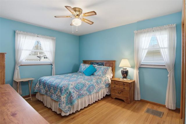 3147 Leslie Lane, Eau Claire, WI 54703