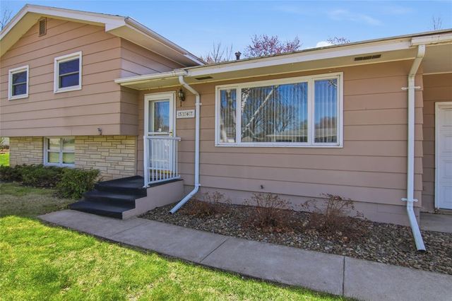 3147 Leslie Lane, Eau Claire, WI 54703