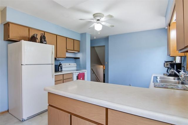 3147 Leslie Lane, Eau Claire, WI 54703