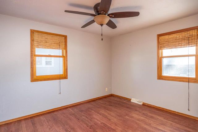 871 PLANK ROAD, Menasha, WI 54952