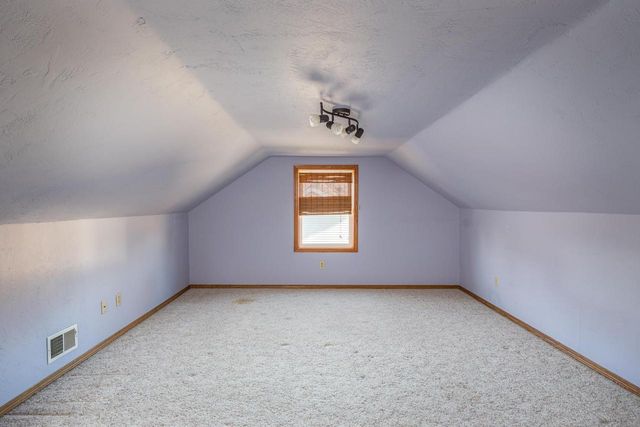 871 PLANK ROAD, Menasha, WI 54952