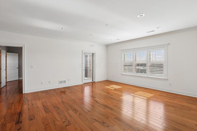 3175 Tremont Road, 504, Columbus, OH 43221