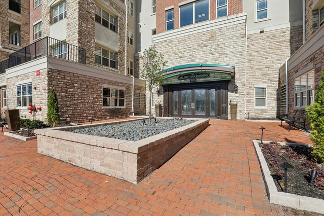 3175 Tremont Road, 504, Columbus, OH 43221