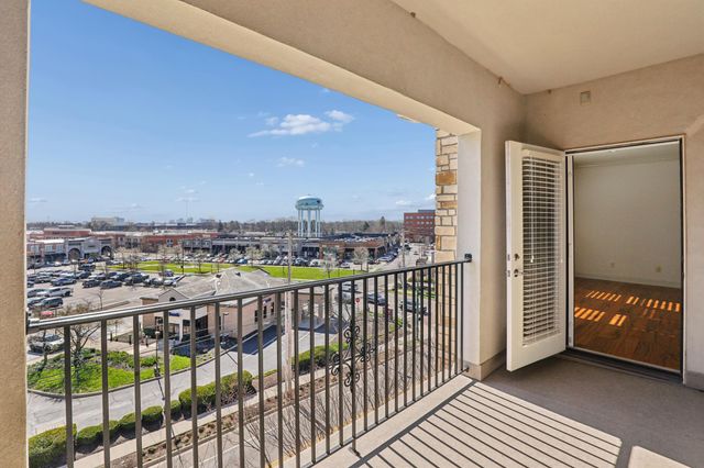 3175 Tremont Road, 504, Columbus, OH 43221