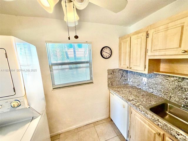 293 Seville M 293, Delray Beach, FL 33446