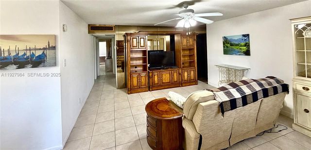 293 Seville M 293, Delray Beach, FL 33446