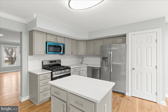 9532 SHEPHERD HILLS DR, Lorton, VA 22079