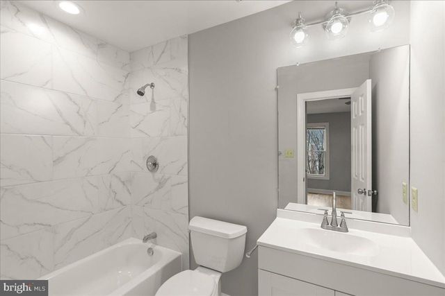 9532 SHEPHERD HILLS DR, Lorton, VA 22079