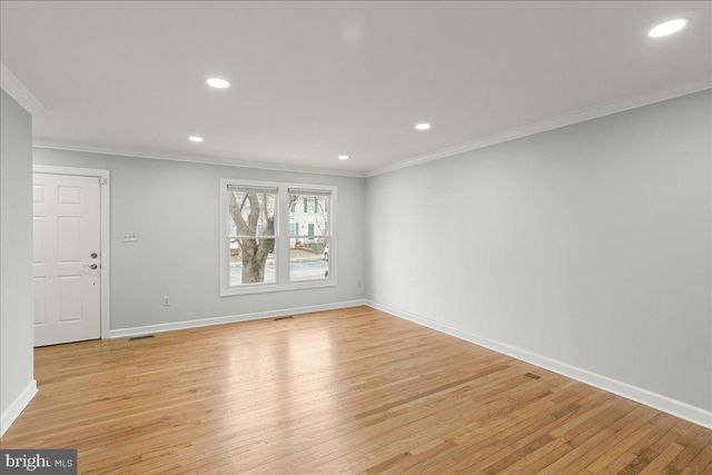 9532 SHEPHERD HILLS DR, Lorton, VA 22079